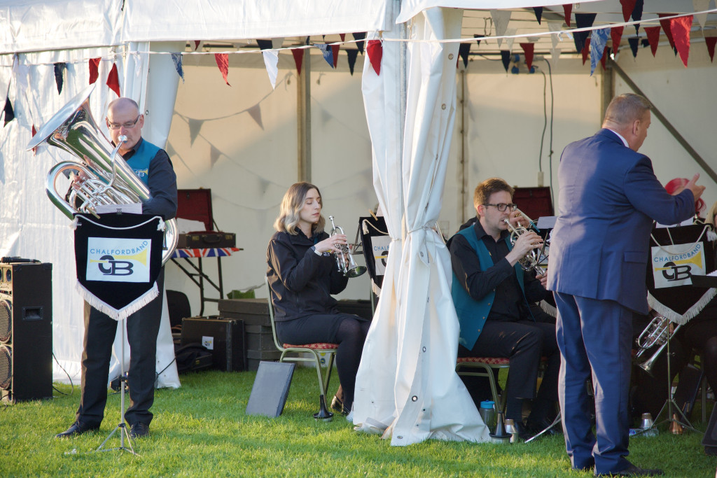 Chalford Sports & Social club honoured the 80th anniversary of D-Day with a free community event. DSC 1389 | Images from the D-Day 80th anniversary commemorations