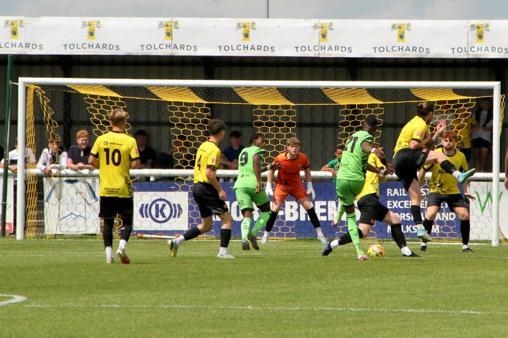 IMG 2432 resized | In pictures: Melksham 0 Forest Green 2