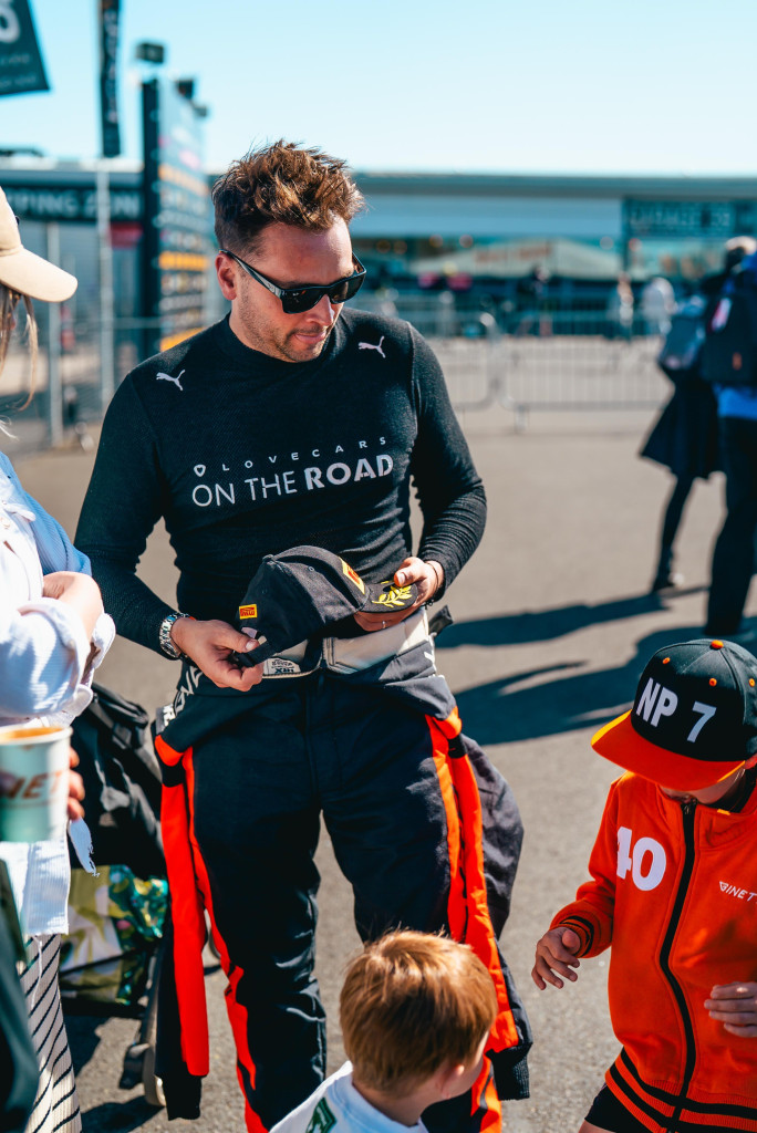 Two decades after racing in the inaugural Ginetta Junior Championship, a TV car presenter from Stroud made a spectacular return behind the wheel. IMG 20250411 WA0011 | Ponting excels in racing return
