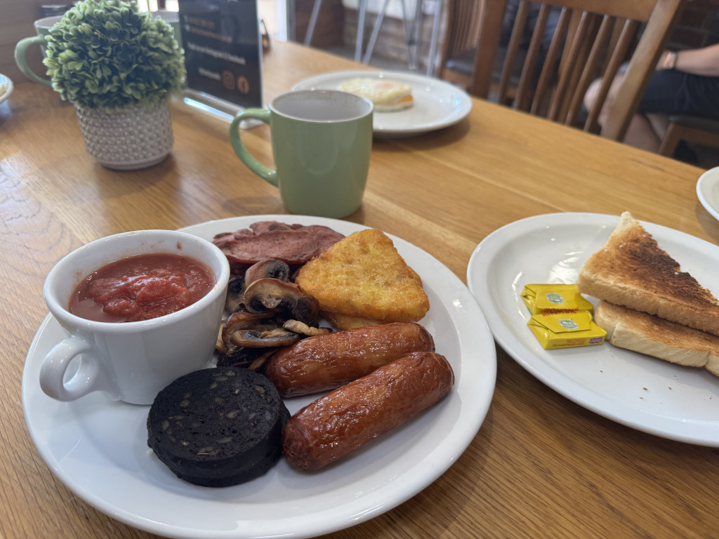 Tasty Breakfast 1 | The Big Breakfast: we review Tasty’s, Stonehouse’s new café gem