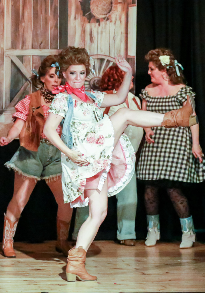 Showgirls Press 31 Original | Showgirls event raises funds for Stroud Women’s Refuge and Stroud Night Angels