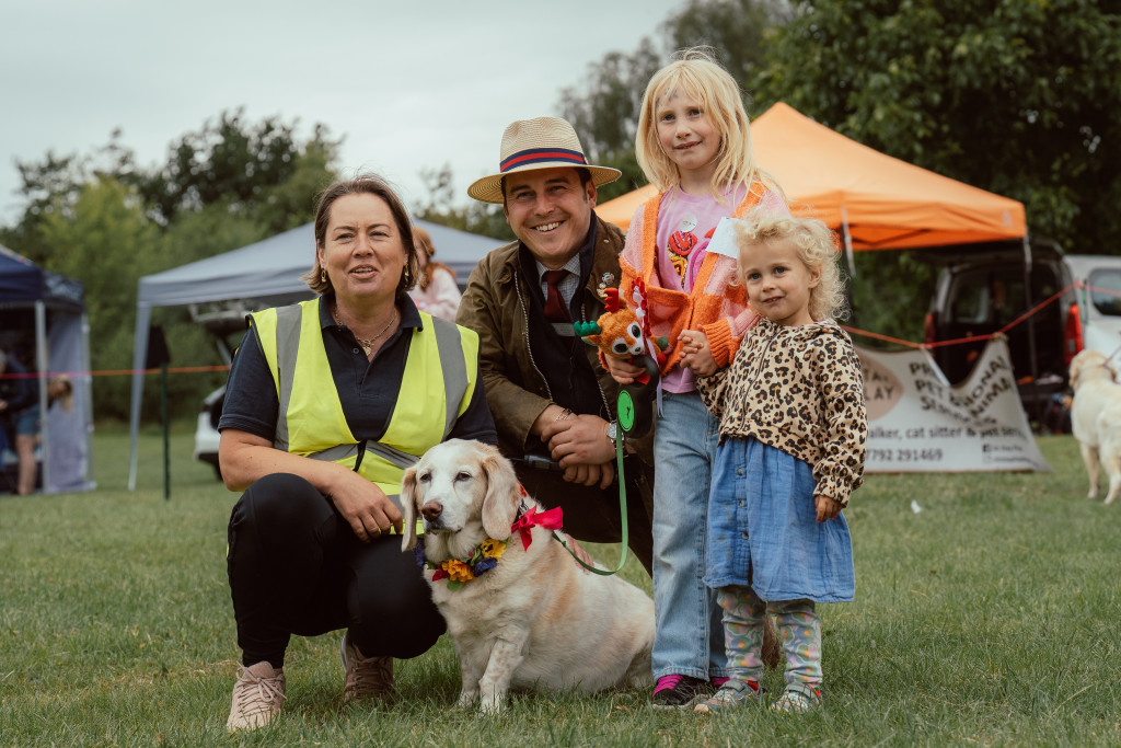 A group of children from Stroud Woodcraft Folk took part in a sponsored walk to raise money for the local environmental charity Stroud Valleys Project. Bark Stratford Park 247 1 | Community matters: a round-up of your stories